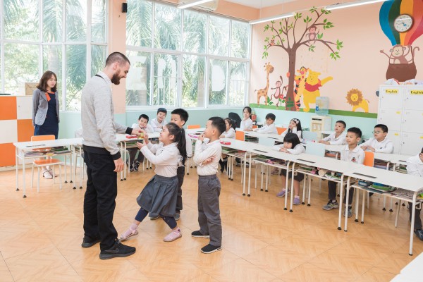 Bật mí kinh nghiệm mở trung tâm tiếng Anh cực hiệu quả